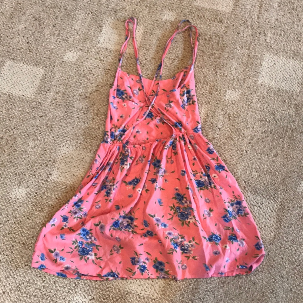 Hollister women’s dress size small - Picture 3 of 4